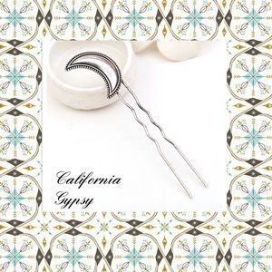 LAST ONE Crescent Moon Boho Chic Hair Pin✨